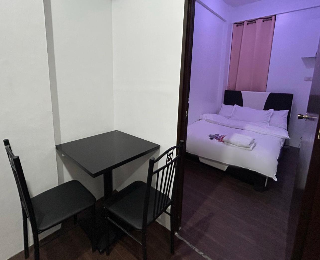 Private Room With Ac And Fan At Ekg Manila House Rental Exteriér fotografie